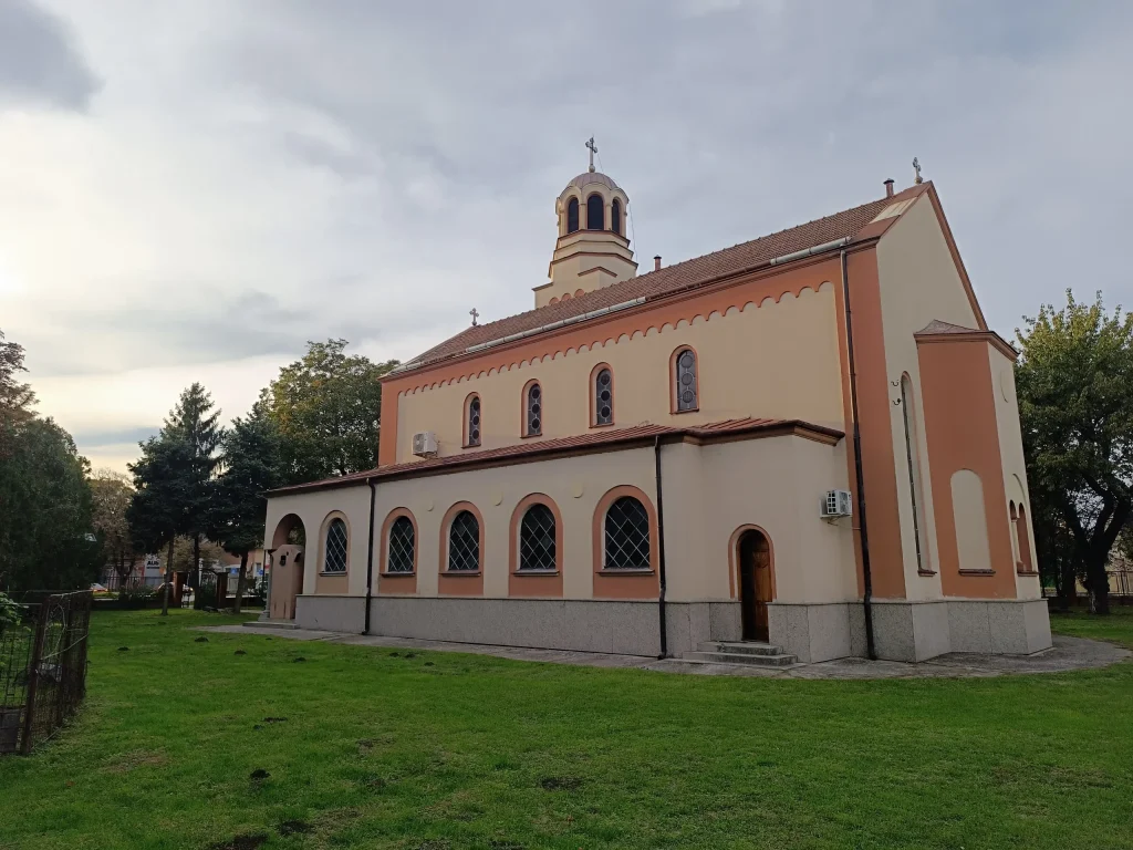 Pravoslavna crkva Bačka Topola