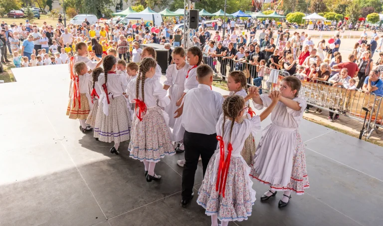 Dani opštine 2026 – Dečji karneval, Bačka Topola – fotografija 27