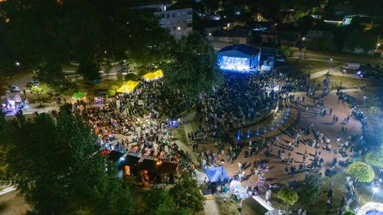 Dani opštine 2026 – Koncert Alena Islamovića, Bačka Topola – fotografija 201