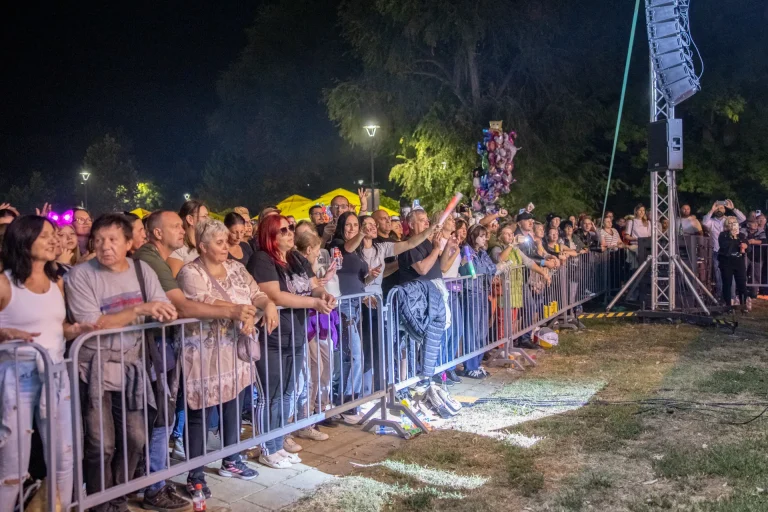 Dani opštine 2026 – Koncert Alena Islamovića, Bačka Topola – fotografija 154